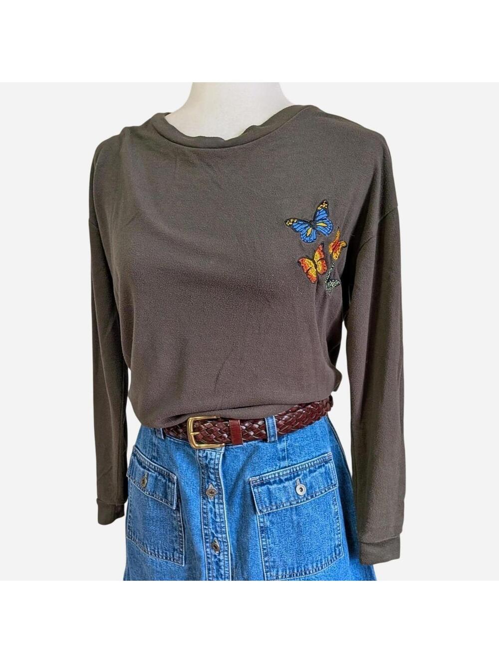Vintage Y2K  Wet Seal  2000s Butterfly Embroidered Cropped Sweatshirt